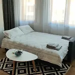アパート Joy Apartament Burgas Center & Free Parking ブルガス