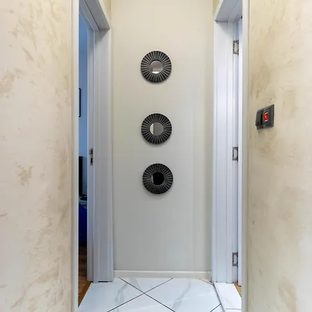 Апартаменты Joy Center Free Parking *