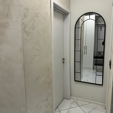 Апартамент Joy Apartament Burgas Center & Free Parking *