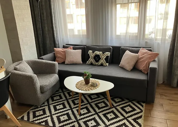 Апартамент Joy Apartament Burgas Center & Free Parking *
