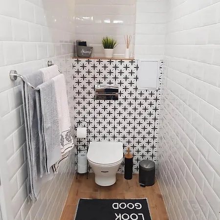 Joy Center Free Parking بورغاس