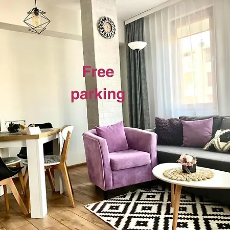 Joy Apartament Burgas Center & Free Parking Burgas City
