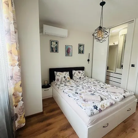 Apartment Joy Center & Free Parking Burgas