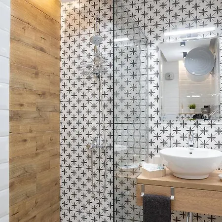 Joy Center Free Parking